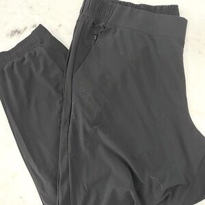 🌀 Athleta Brookyn Jogger Pant